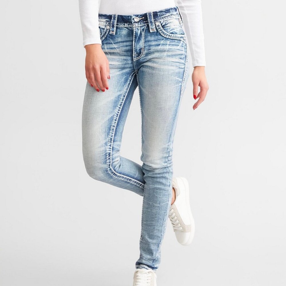 NWOT Rock Revival Rosewood Skinny Jeans